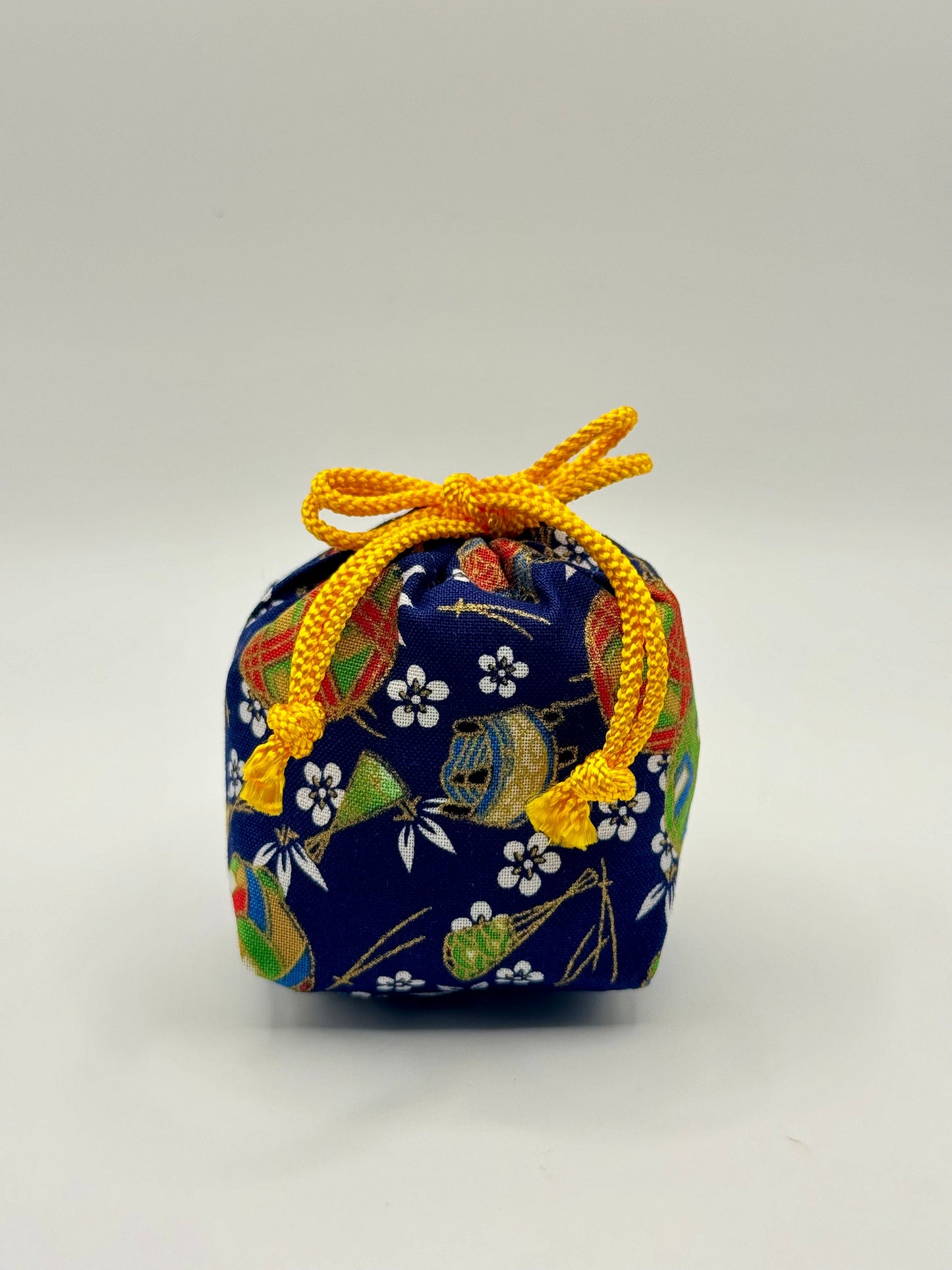 Natural fragrance sachet incense (Chakinko)