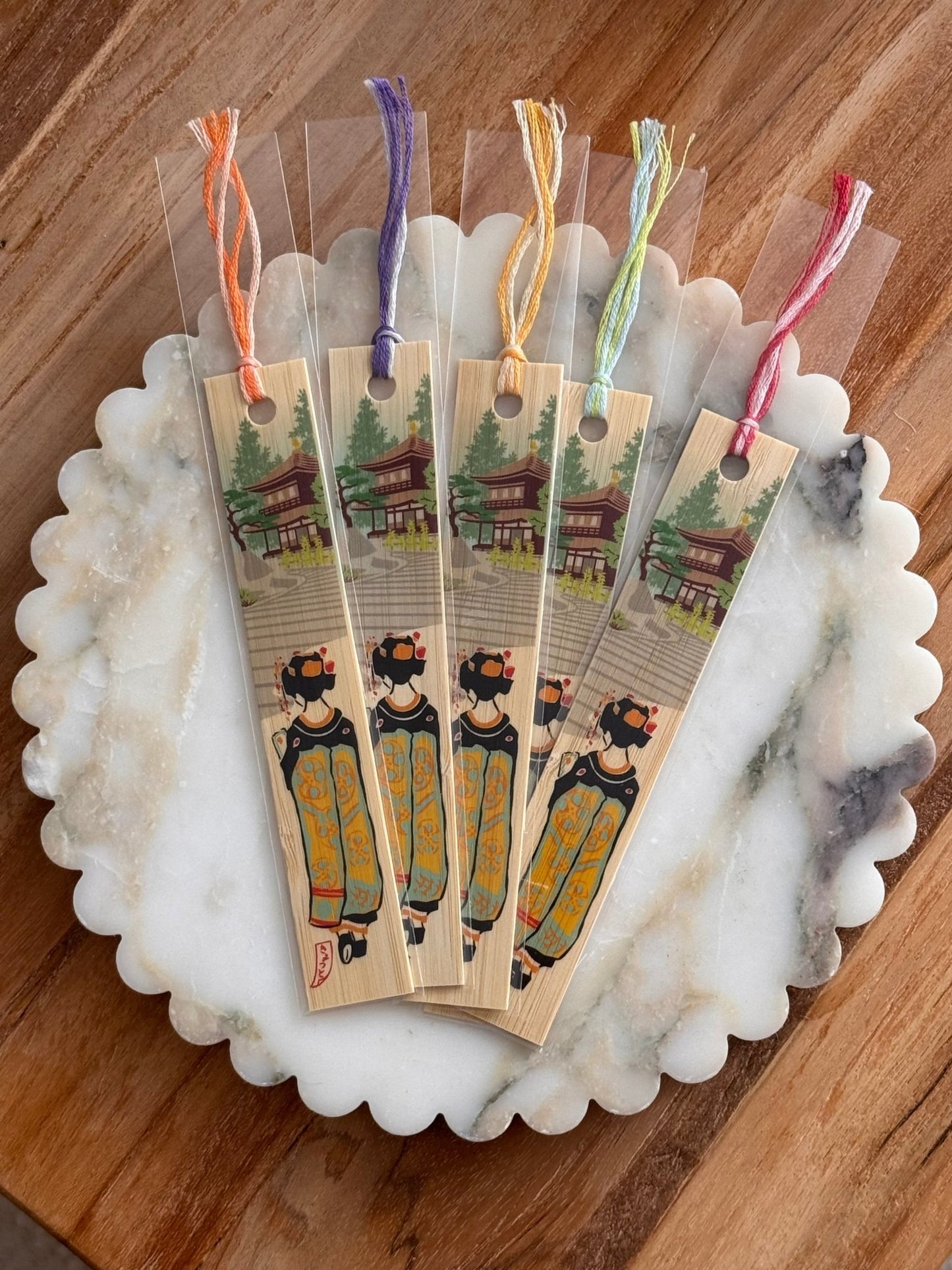 Japanese Bamboo Bookmark, Geisha & Temple, Green & Yellow Kimono - Scents of Japan