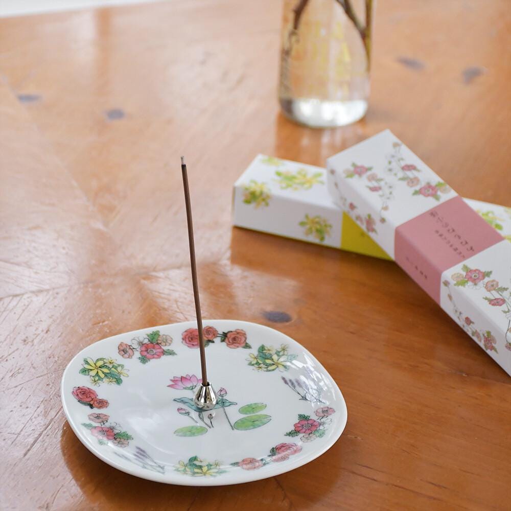 Japanese Incense Holder, Large, Floral - Scents of Japan
