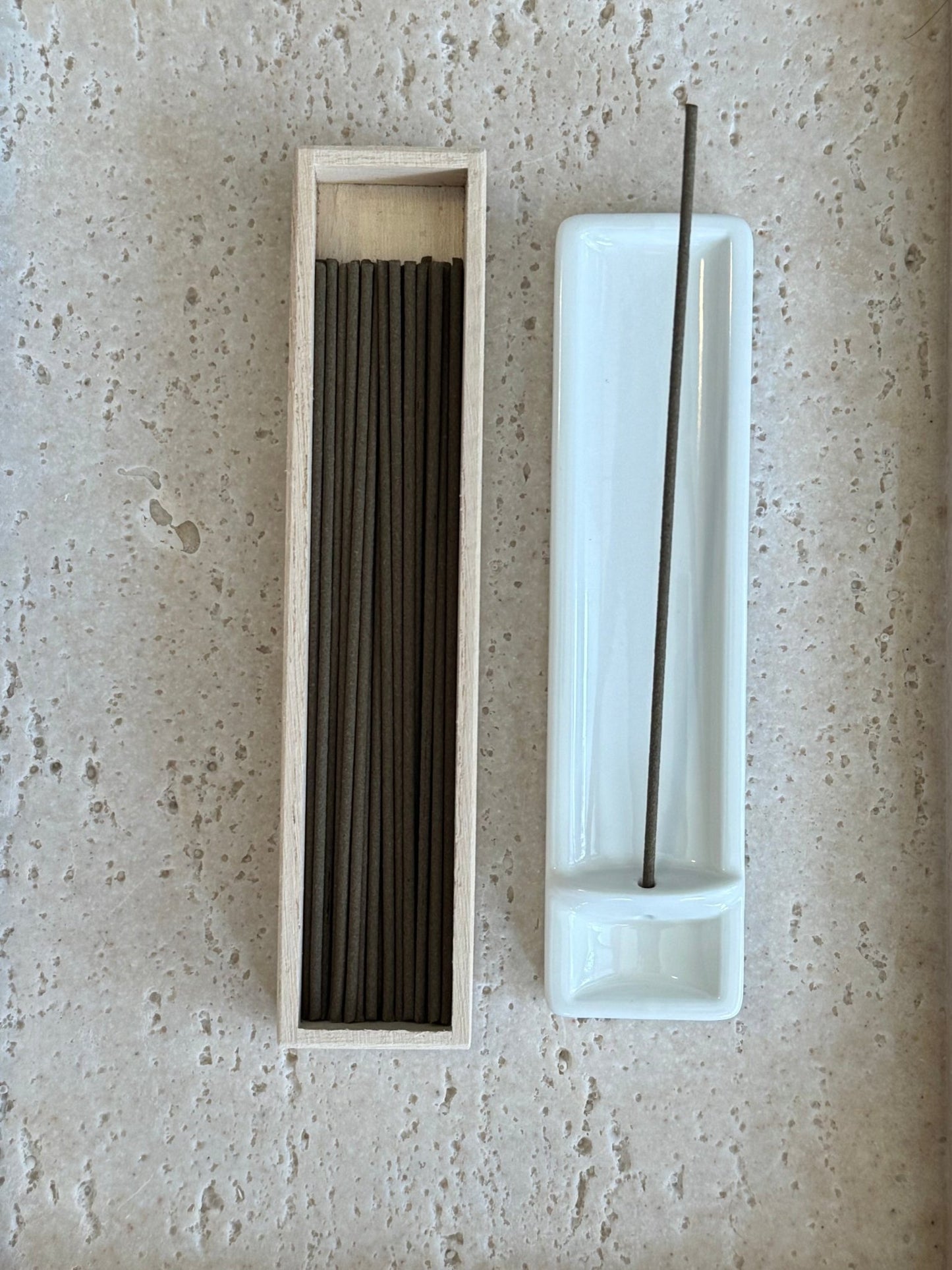 Japanese Long Incense Sticks, Hyakurakuka, Bergamot - Scents of Japan