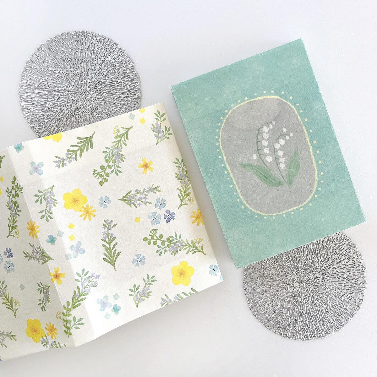 Book Cover, Paper, Flowers - Scents of Japan