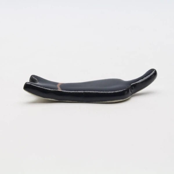 Japanese Ceramic Chopstick Holder, Black Cat - Scents of Japan