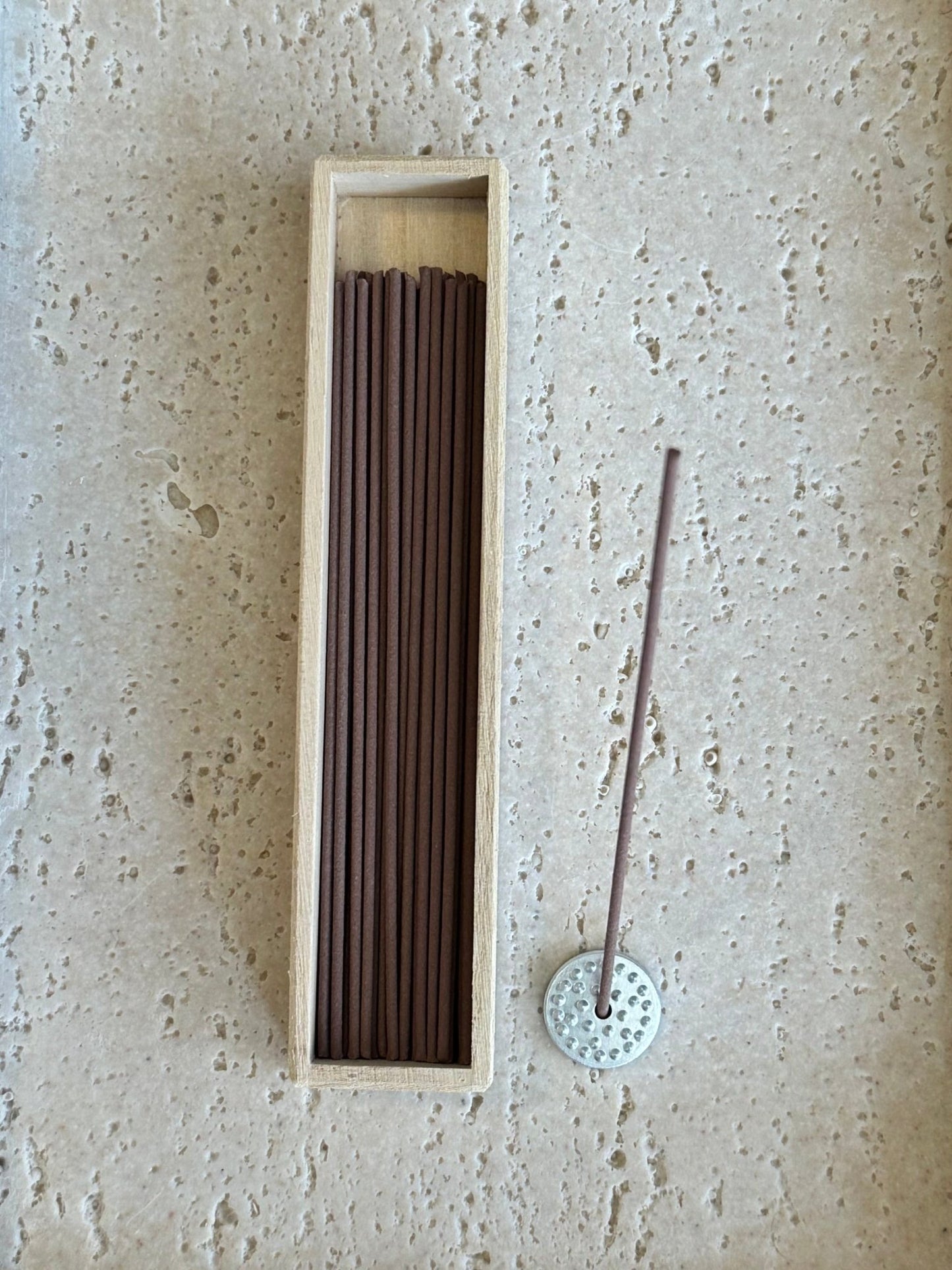 Japanese Long Incense Sticks, Hyakurakuka, Frankincense - Scents of Japan