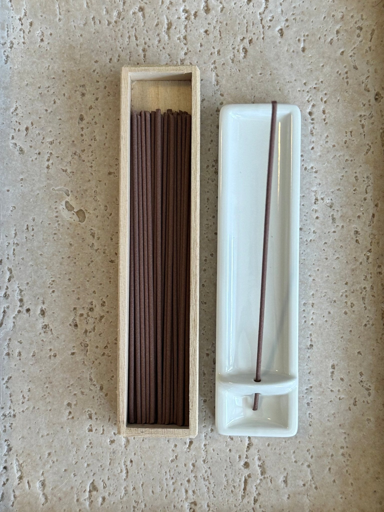 Japanese Long Incense Sticks, Hyakurakuka, Frankincense - Scents of Japan