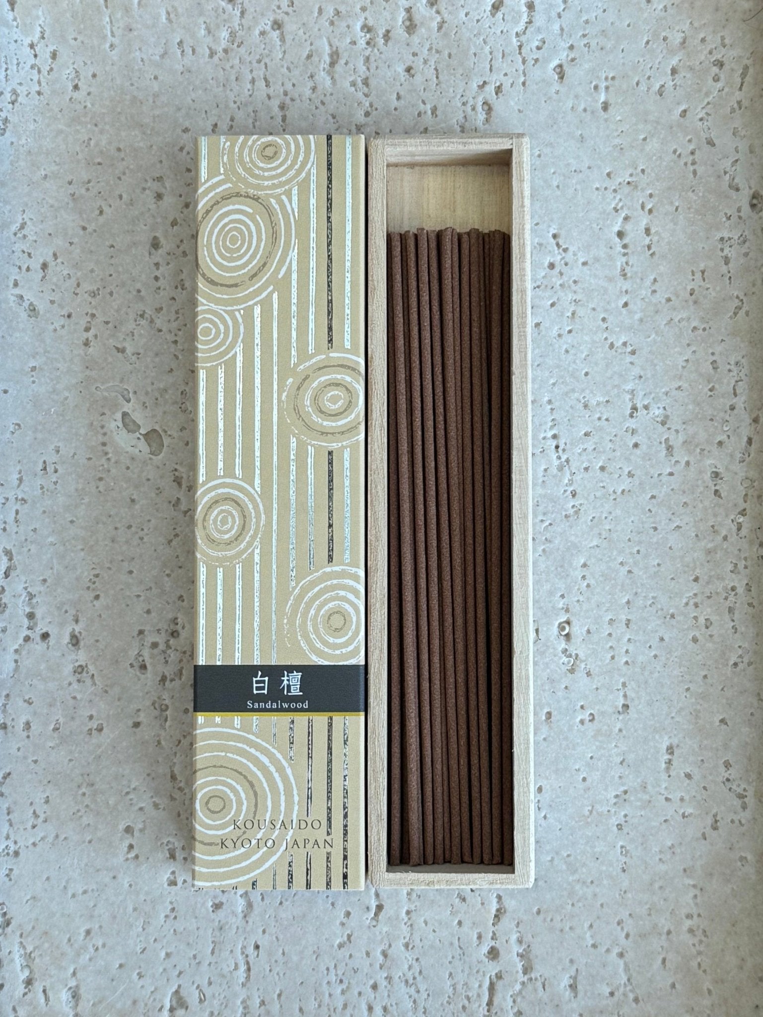 Japanese Long Incense Sticks, Hyakurakuka, Sandalwood - Scents of Japan