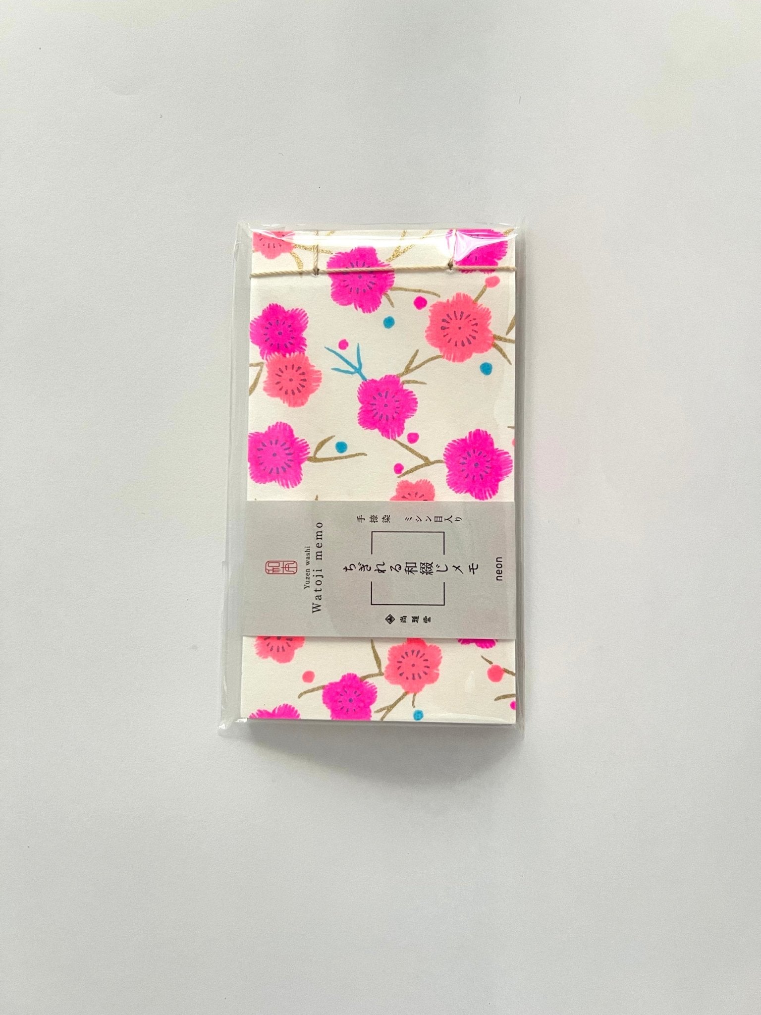 Japanese Memo Pad, Small, Hand - Bound, Pink Flowers, White Background - Scents of Japan