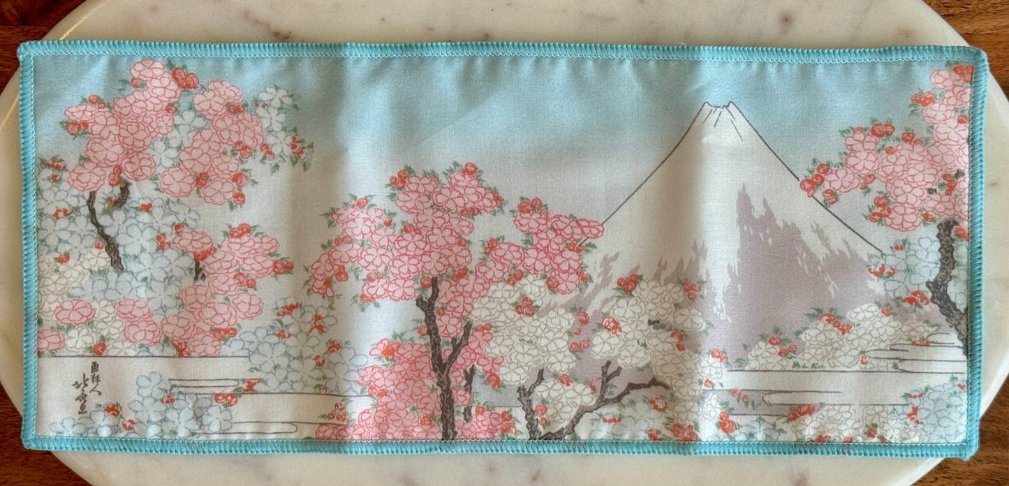 Microfibre Glasses Cloth, Cherry Blossom & Mt Fuji - Scents of Japan